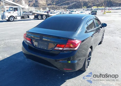 2015 Honda Civic Lx z USA, uszkodzony, nr VIN 19XFB2F56FE272801